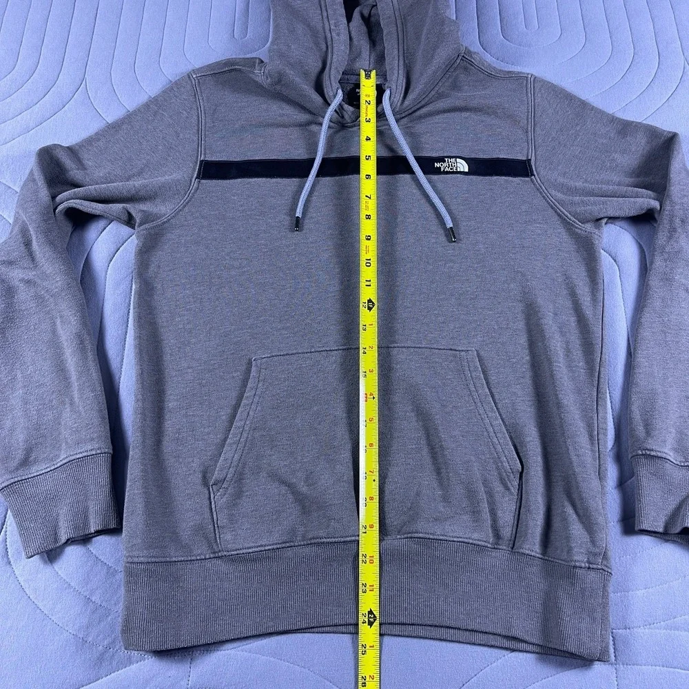 The North Face Mens Hoodie Small Gray Pullover Sweatshirt Logo Kangaroo Pouch